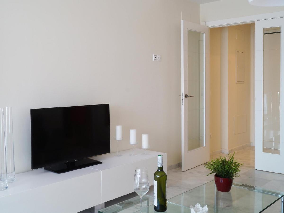 Apartment Cosmo Beach-1 By Interhome Естепона Екстериор снимка